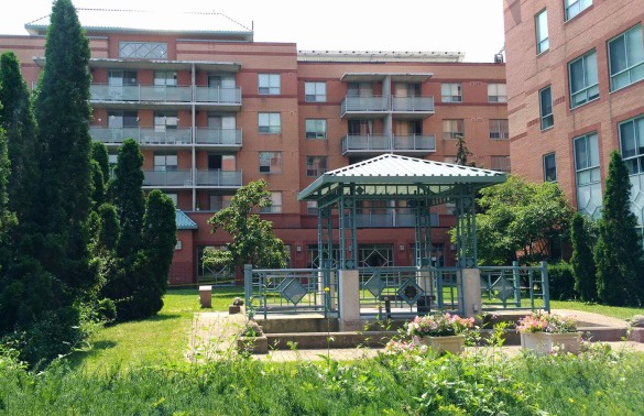 McNicoll Garden
